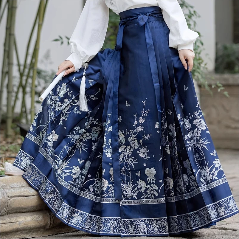 

XinHuaEase Blue Horse Face Skirt Modern Hanfu Women's Weaving Gold Mamian Skirt New Chinese Style Costume Mamianqun Ming Dynasty