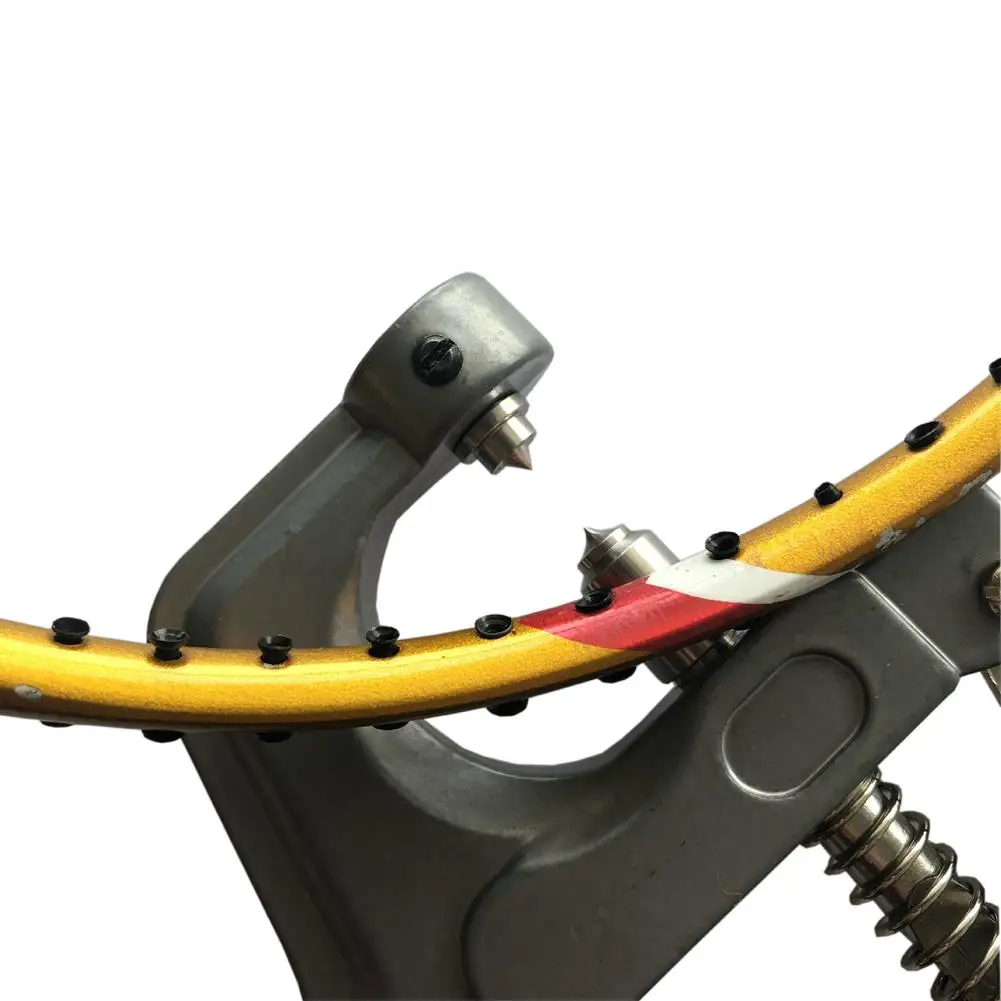 Рисунок 4 - Ручные плоскогубцы для ракетки для бадминтона