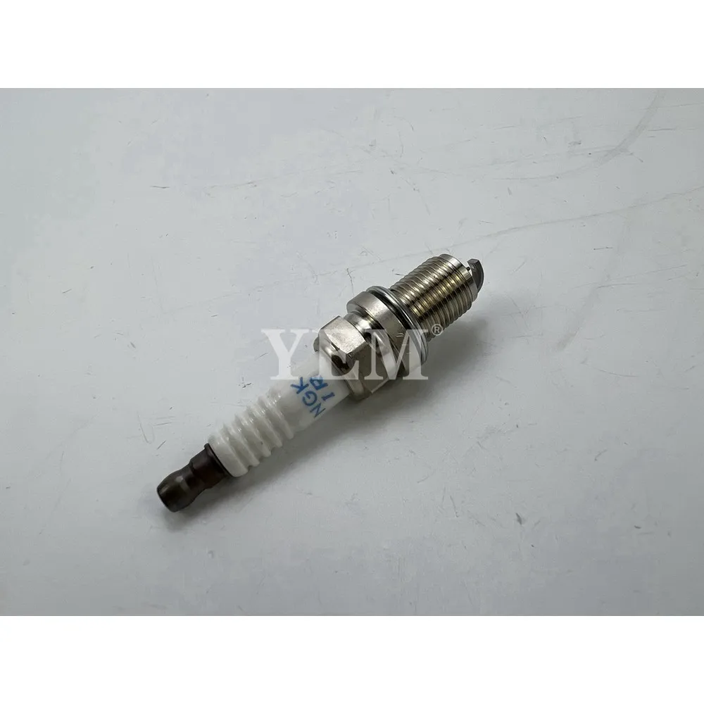 

WG3800 Свеча зажигания EG523-67710 для дизельного двигателя Kubota