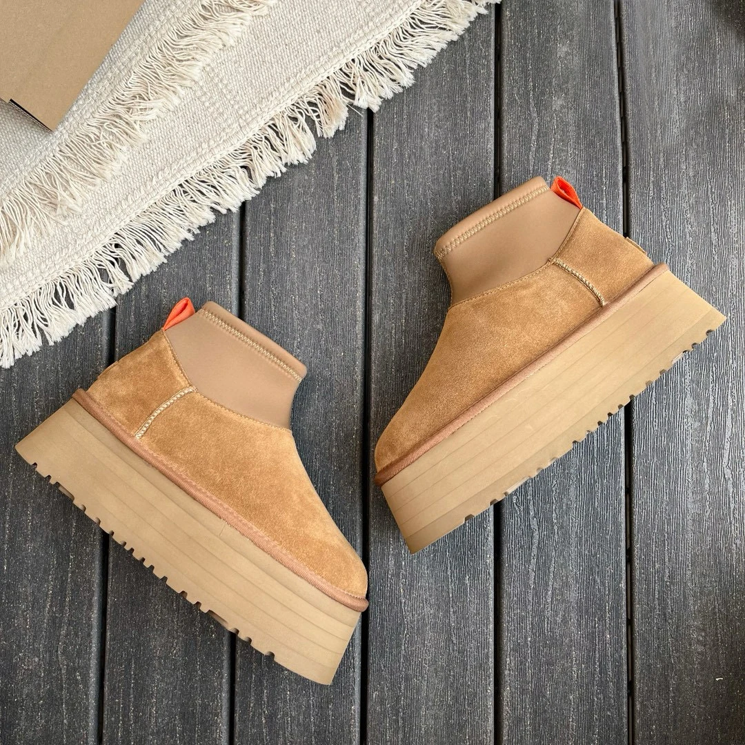 Женские зимние сапоги из овечьей шерсти