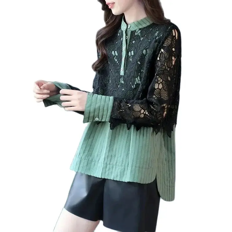 Женская ажурная рубашка с воротником-стойкой на весну и лето 2024