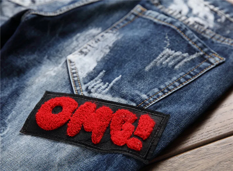 New Straight Fit Bike Men's Jeans Embroidered Badge Patch Fashion Blue Pants Fashion Casual Split Pants