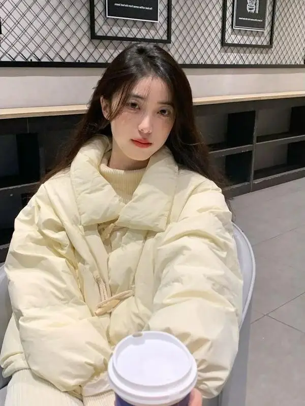 Женское хлопковое стеганое пальто в стиле ретро с роговой пряжкой зима 2024 новый