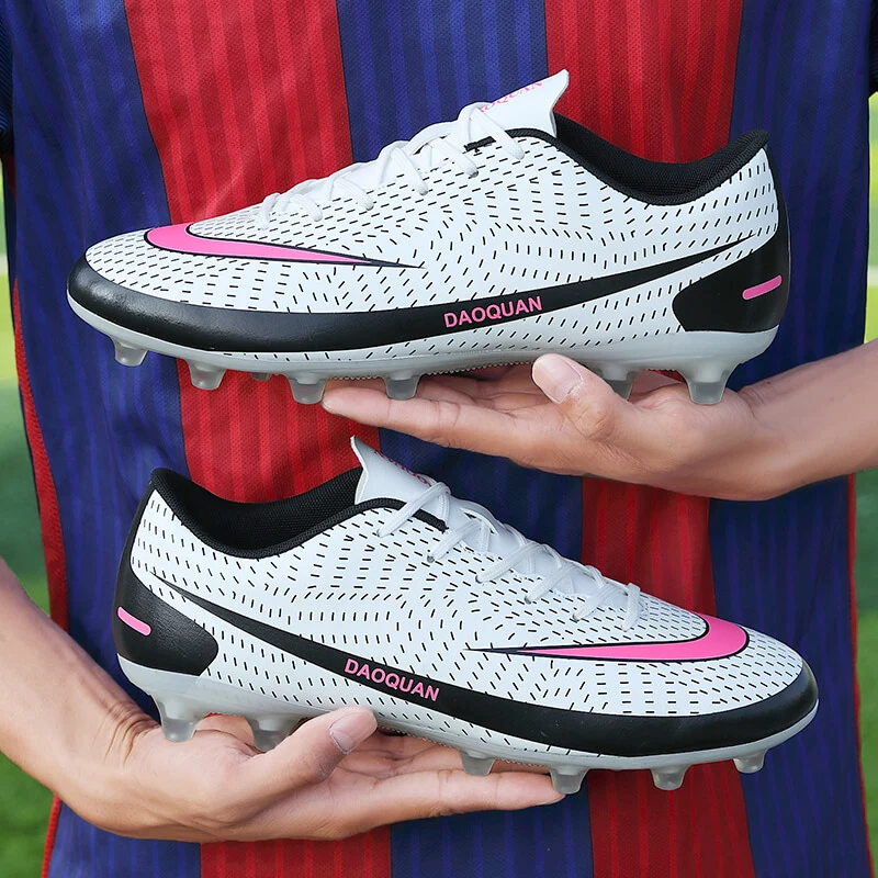 Cheap Men's Soccer Shoes Adult Kids Big Size 48 Ultralight Football Boots Men AG/TF Soccer Cleats Sneakers Unisex Football Shoes