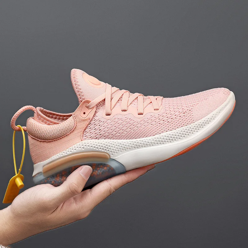 New hot sale Fashion Women Sneakers Running Shoes Outdoor Sports Shoes Unisex Men casual shoes Breathable Walking Shoes