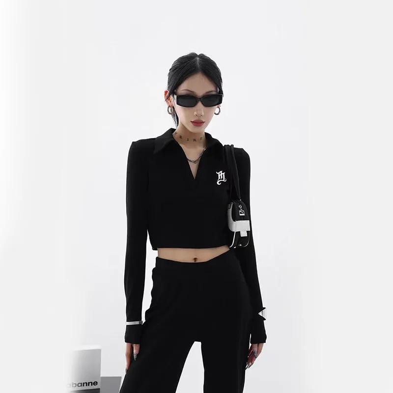 

Y2K готическая Черная футболка с длинным рукавом, Женская винтажная вышивка, отложной воротник 90-х, Тонкий Топ, уличная одежда в стиле Харадзюку, укороченный топ с V-образным вырезом