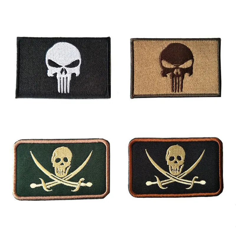 

Pirate Skull HOOK & LOOP Embroidered Badge Armband Embroidered Cloth Patch Tactical Clothing Patch Patches for Clothing