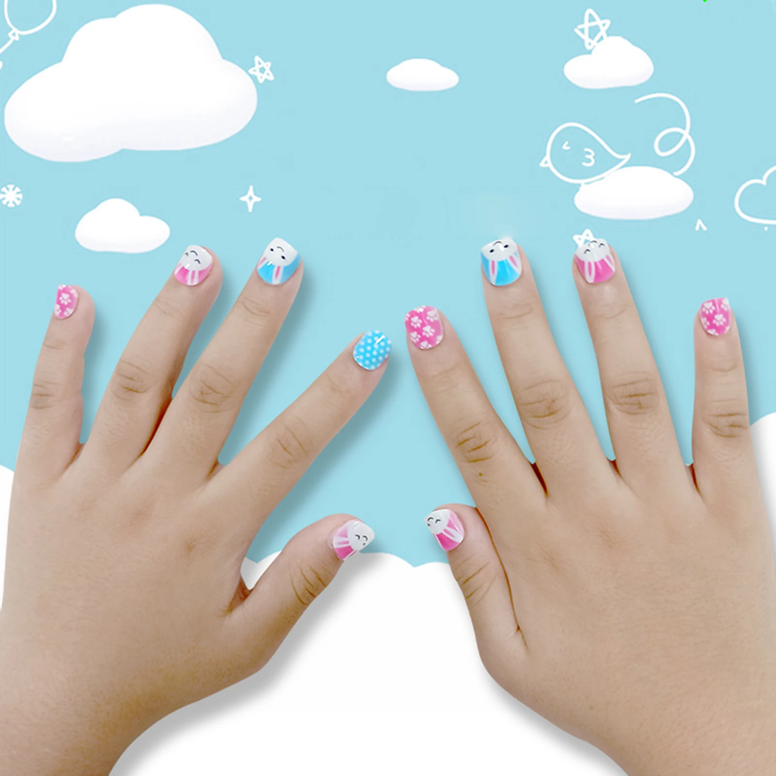 Цветные накладные ногти с мультяшным рисунком легко наносится снимаются для
