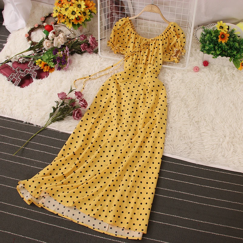 Платье женское трапециевидное в горошек с V-образным вырезом и