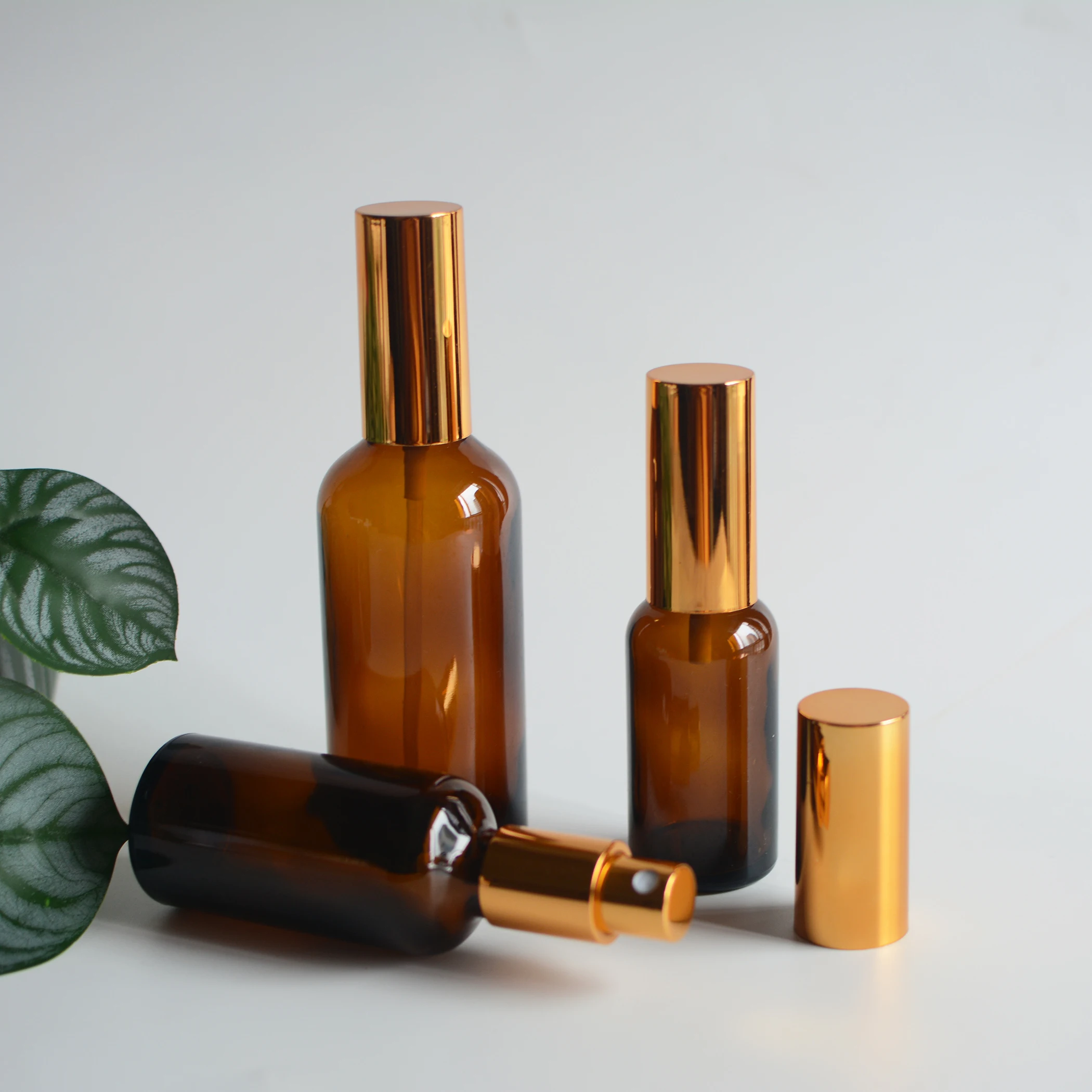 5ml 10ml 15ml 20ml 30ml 50ml 100ml Amber Glass Fine Mist Spray Bottle for Essential Oils Perfume Alcohol Empty Cosmetic Pakaging