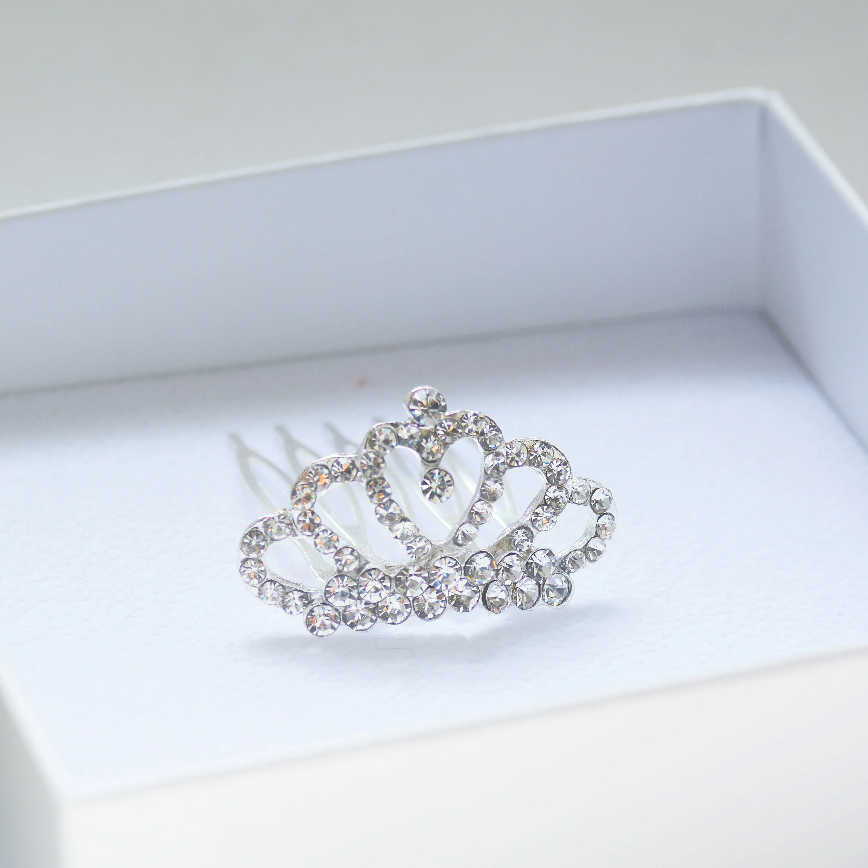 Ful Rhinestone Metal Mini Crown Hair Combs For Girls Fashion Flower Girl Party Hairs Tiara Headwear Accessories