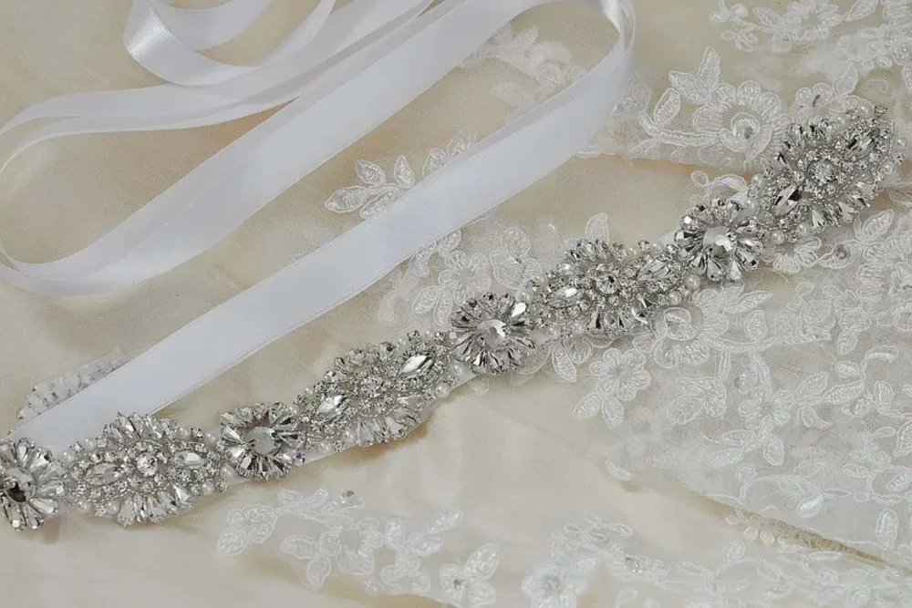 Оптовая продажа стразы аппликации на 5 ярдов для свадебного пояса чистая