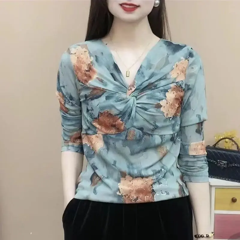 Женский модный топ со складками и V-образным вырезом топы с принтом Осенние