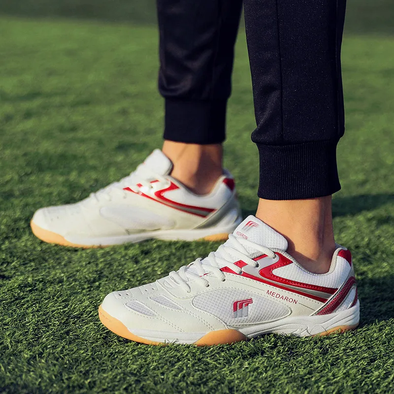 2020 New Professional Table Tennis Shoes Men Women Anti Slip Badmintons for Couples Blue Red Light Weight Badminton Sneakers