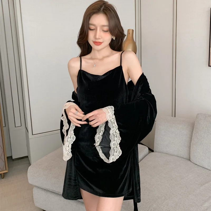 Velvet Pajamas For Women Bathrobe Female Set Solid Iace Long Sleeves Nightgowns Women Suspender Sleepwear Sexy Robe 2pieces Sets