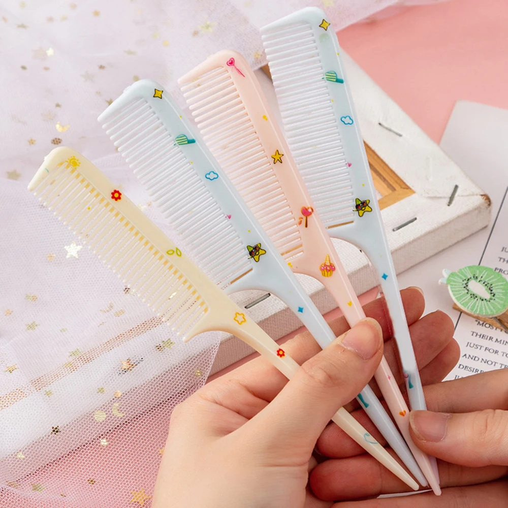 

2pcs Cute Kids Hair Comb Anti-static Pointed Tail Comb For Girls Strawberry Fruit Comb Kids Hairbrush Hairdressing Styling Tool