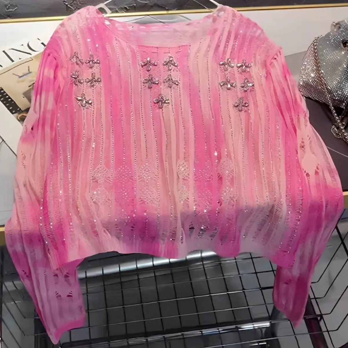 

Женский Осенний вязаный свитер, Радужный вязаный розовый пуловер в полоску с разноцветными бусинами