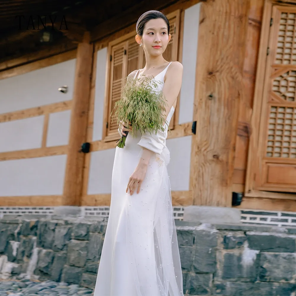 Женское атласное свадебное платье на бретельках элегантное платье-футляр из