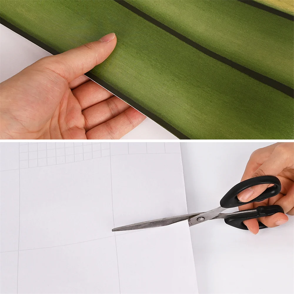 Самоклеящиеся обои из бамбука виниловые зеленые однотонные клеящиеся 10 м рулон