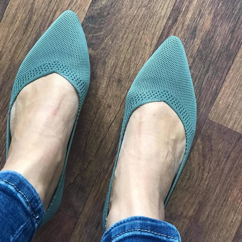 Женские мягкие вязаные эластичные балетки на плоской подошве с острым носком