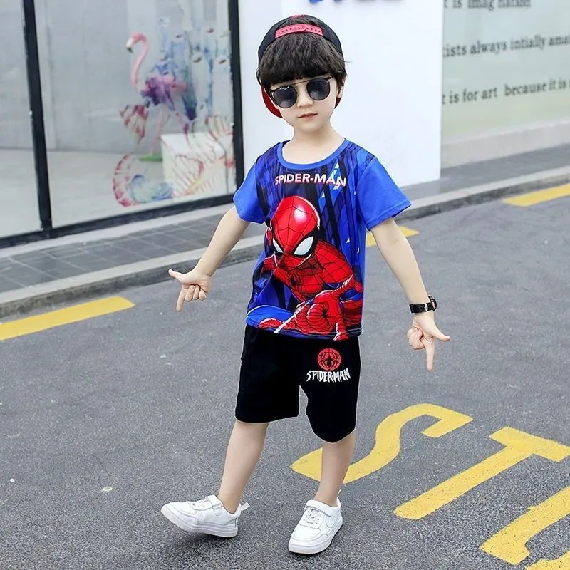 Новый летний комплект с коротким рукавом для мальчиков изображением
