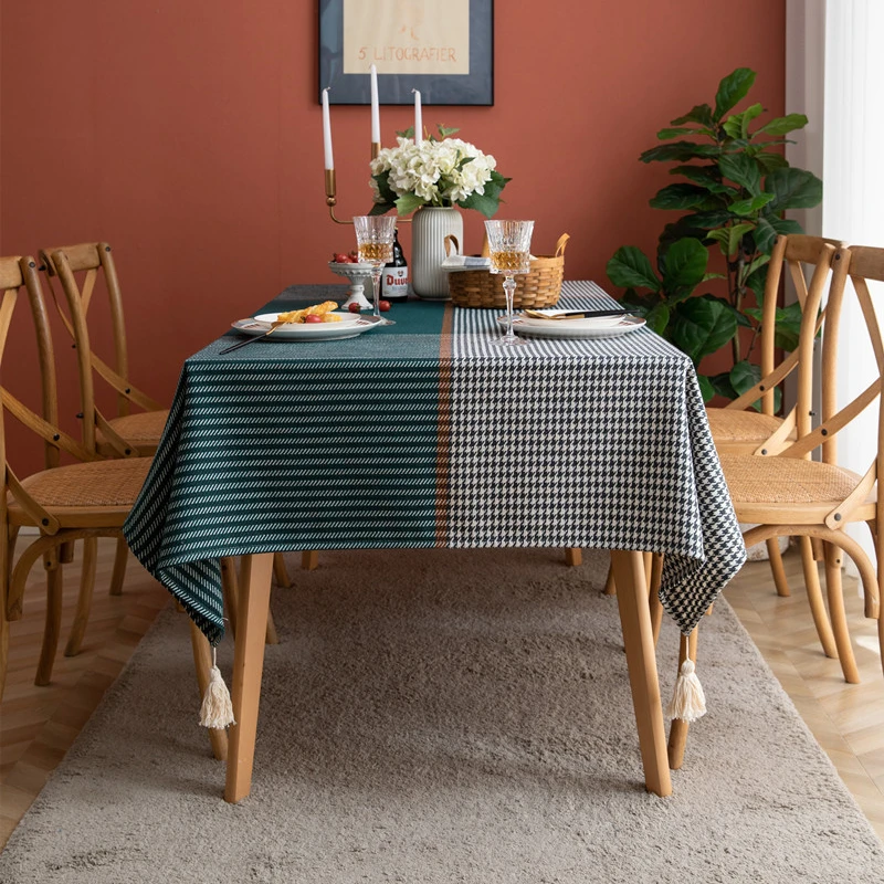 

Full Polyester Yarn-Dyed Tablecloth Geometric Houndstooth Jacquard Big Tassel Rectangular Dining Table Cloth for Wedding Party