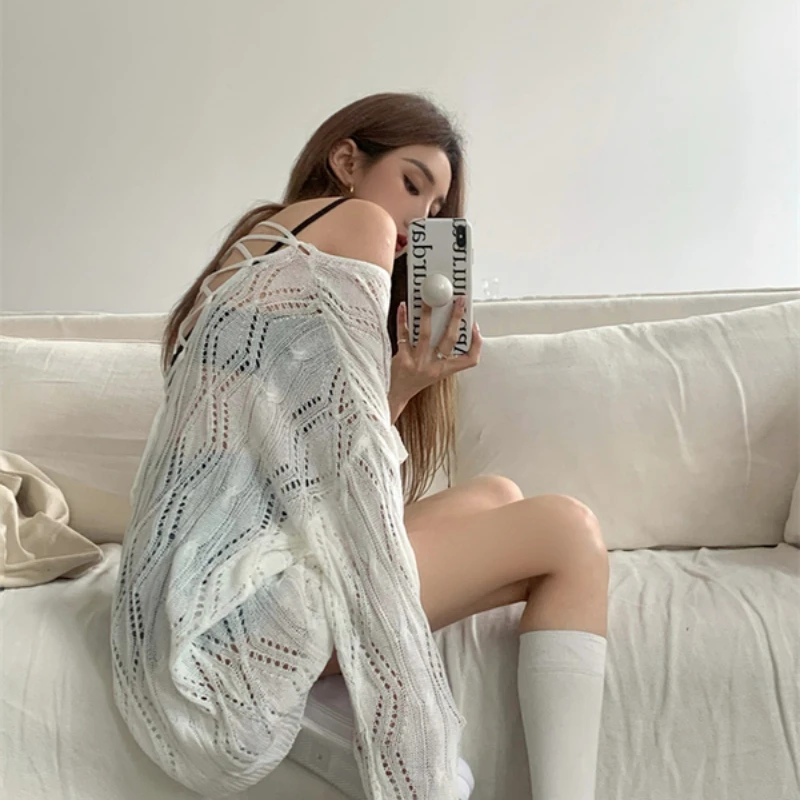 

WKFYY Women Causal Street Knitted Hollow Out Off The Shoulder Backless Criss Cross Loose Tops Blouse Oversized Sweater M4981