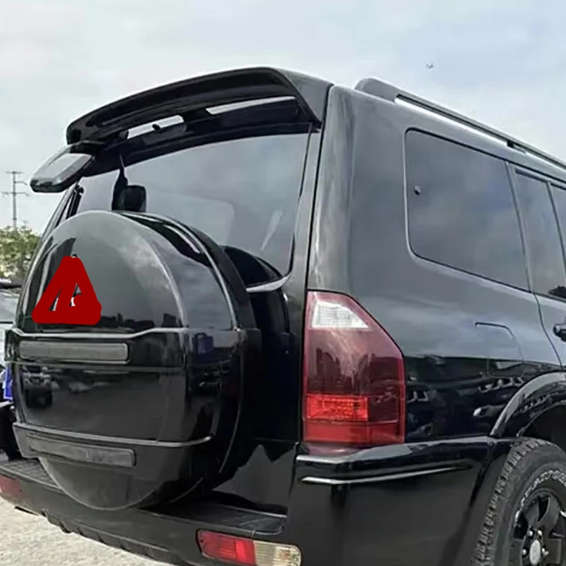 

Mitsubishi Pajero V73 без фонарей/с фонарями, крышкой багажника, спойлером, крылом, спортивные модифицированные детали углеродного черного цвета 2004-2015