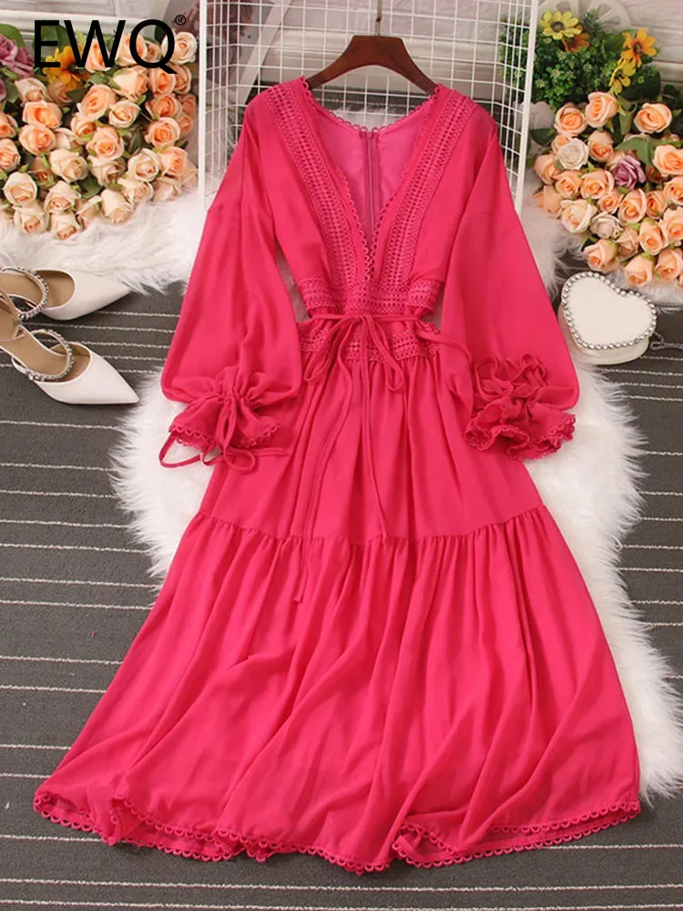 

Платье женское однотонное составного кроя с длинными рукавами-фонариками и высокой талией