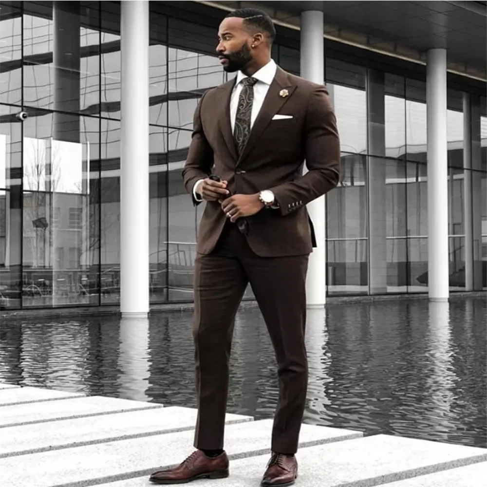 2023 Brown Wedding Suits  Slim Fit Bridegroom Tuxedos For Men 2Pieces Groomsmen Suit Formal Business Tuxedos (Jacket+Pants）