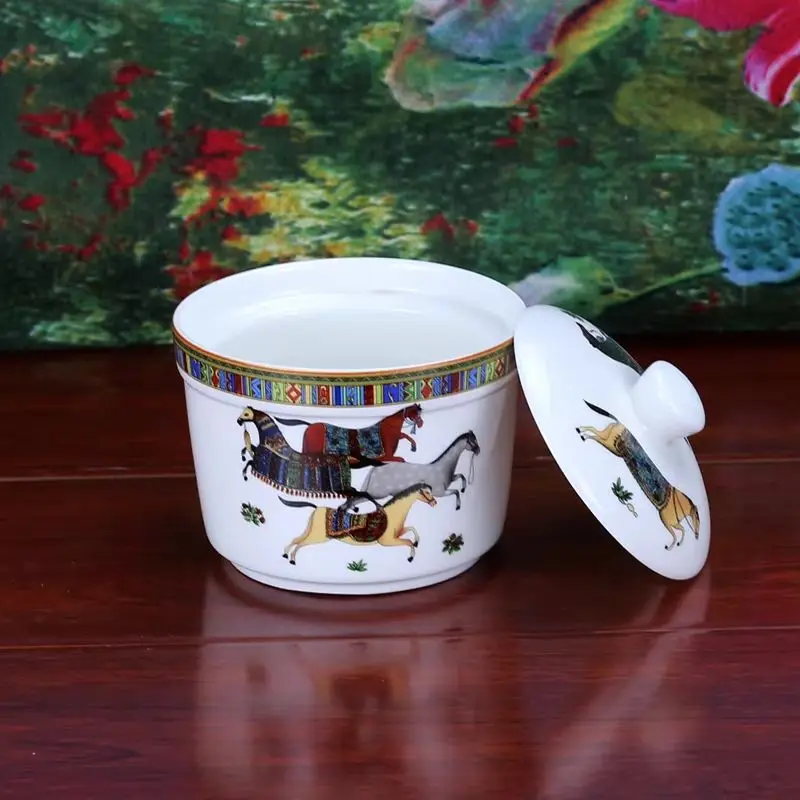 

Керамическая банка для специй Xbees