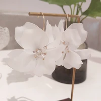 exaggerated white arcylic flower earrings clear crystal flowers petal big drop dangle earrings for women statement jewelry gifts