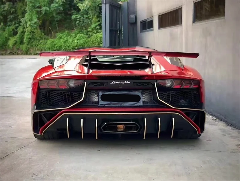 Фото Новый комплект заднего бампера из полукарбона для Aventador LP700 720 750, улучшенная модель SV, включает винты №2