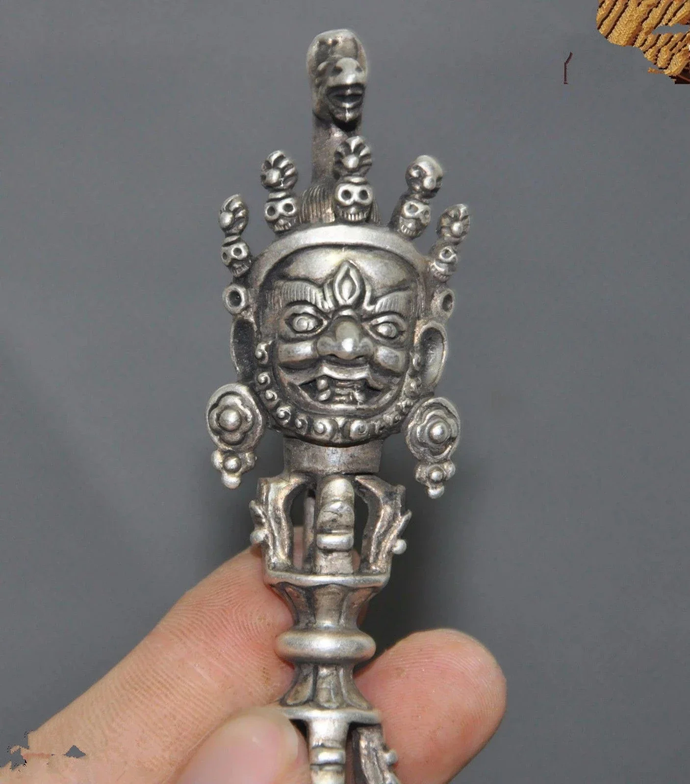 Тибетский буддизм Тибетское серебро Бог Махакала Ваджра Пхурпа Кинджал