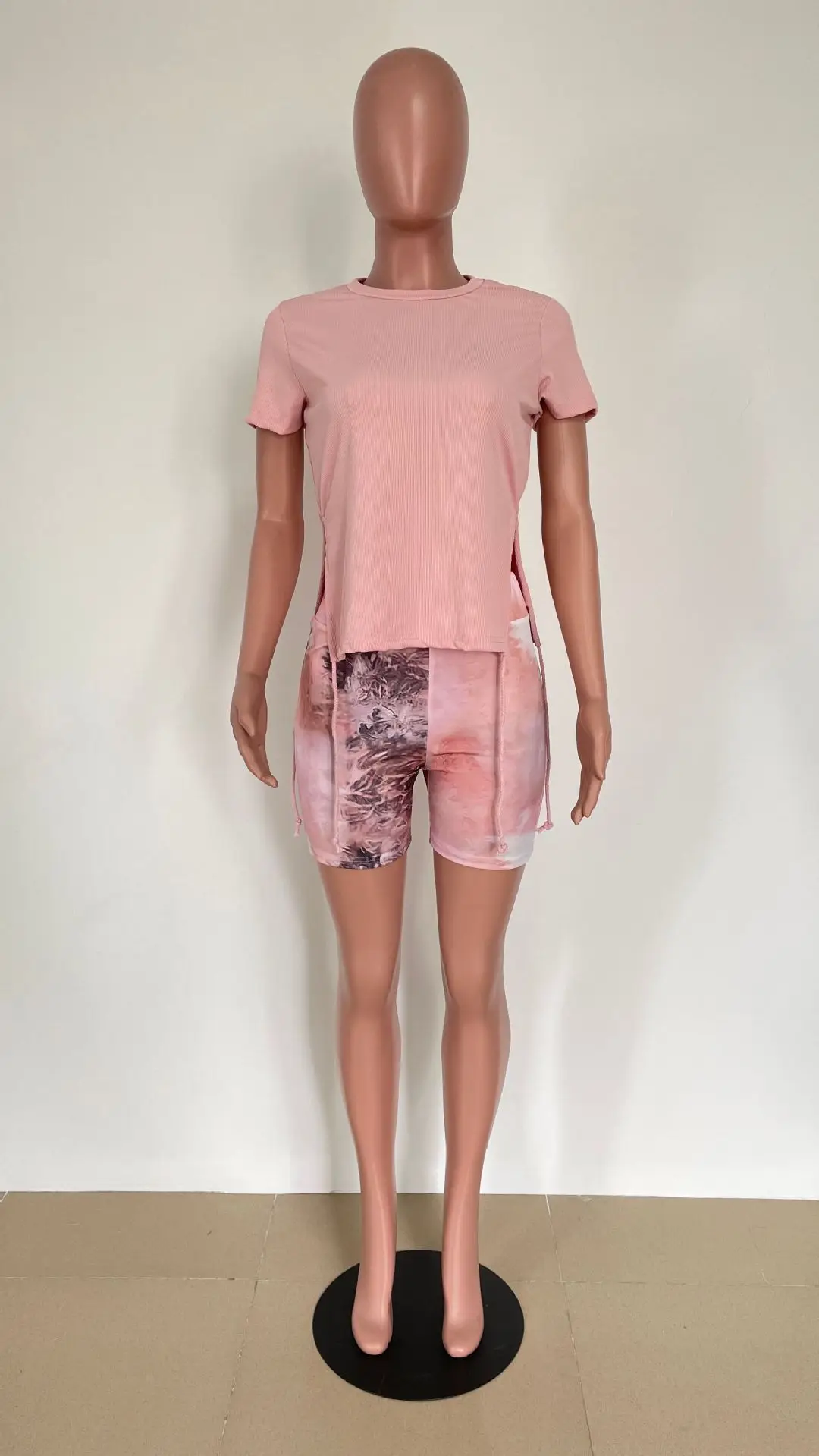 Summer Women Two Piece Set Sportswear T-Shirts and Shorts Ladies Casual O-Neck Pullover Short Sleeve T-Shirt Tracksuits