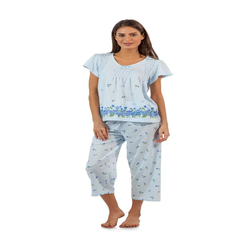

Women`s Short Sleeve Floral Border Capri Pajama Set