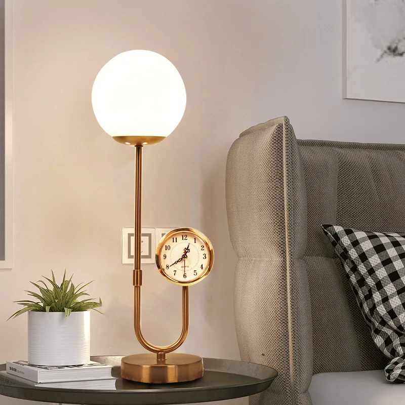 

Nordic Art Deco Golden Body Table Lamp Metal Base Plate Modern Minimalist Frosted Glass Led Desk Lamp For Study/Bed Room