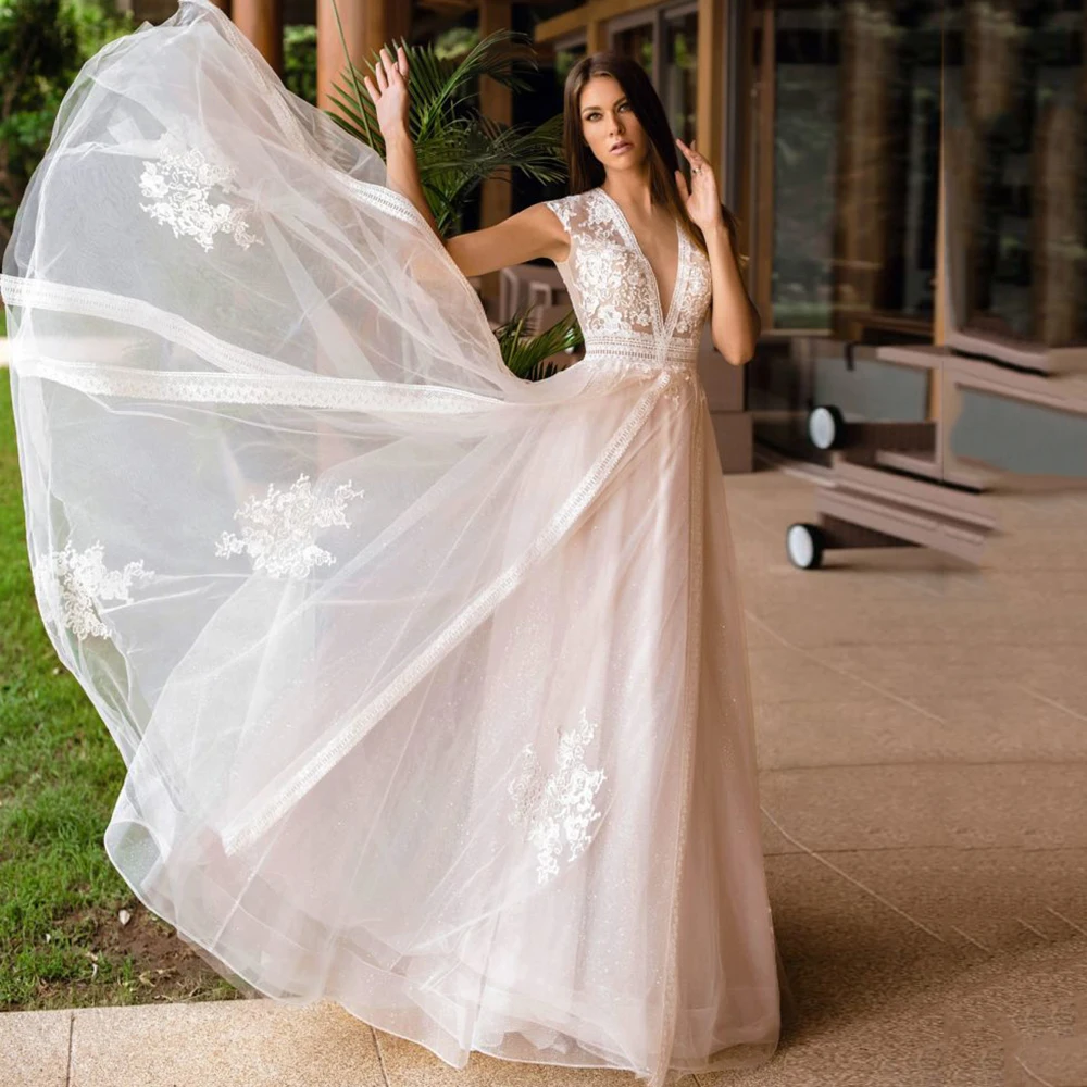 

Deep V-Neck Wedding Dresses New Lace Appliques Long Tulle Bridal Gown Simple Illusion Backless A-Line Short Sleeve Robe de soiré