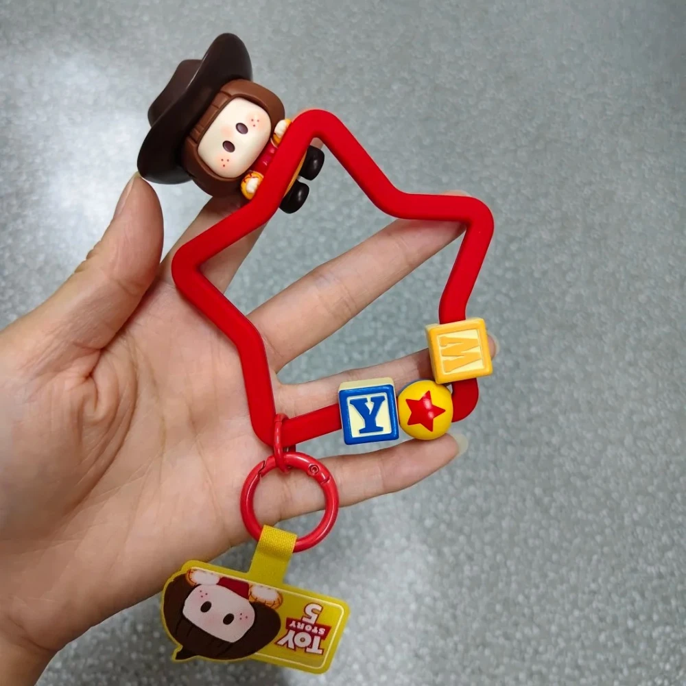 Фото YOYO X Toy Story 5 Подвеска для телефона Blind Box: Фигурка Вуди и Базза Лайтера, Брелок-украшение, Сюрприз-пакет, Игрушка-подарок №2