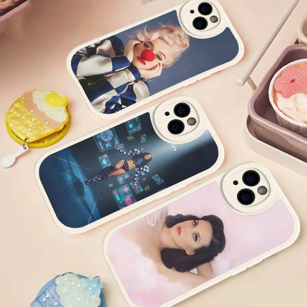 Фото Чехол для телефона K-Katy P-Perry Singer Roar для iPhone 16 15 14 13 12 11 Pro Max Plus, кожаный, мягкий №1