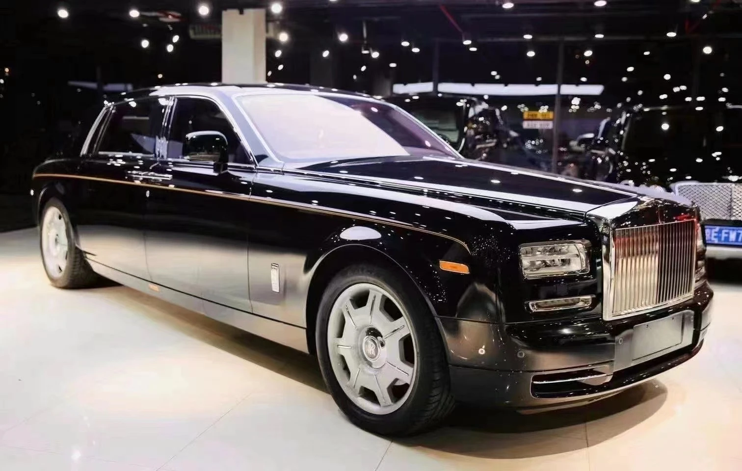 Старый стиль в новом стиле дизайнерские решетки для переднего бампера комплект