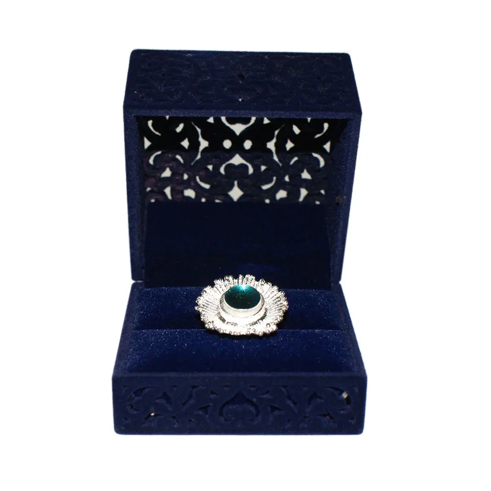 

Anti Dust Wedding Displaying Retail Stores Jewelry Storage Flocking Case Ring Box Elegant Anniversary Carved Engagement Gift
