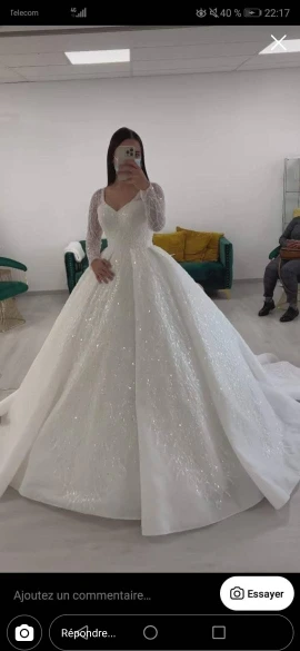 

MACDUGAL custom dress for Assia kradaoui