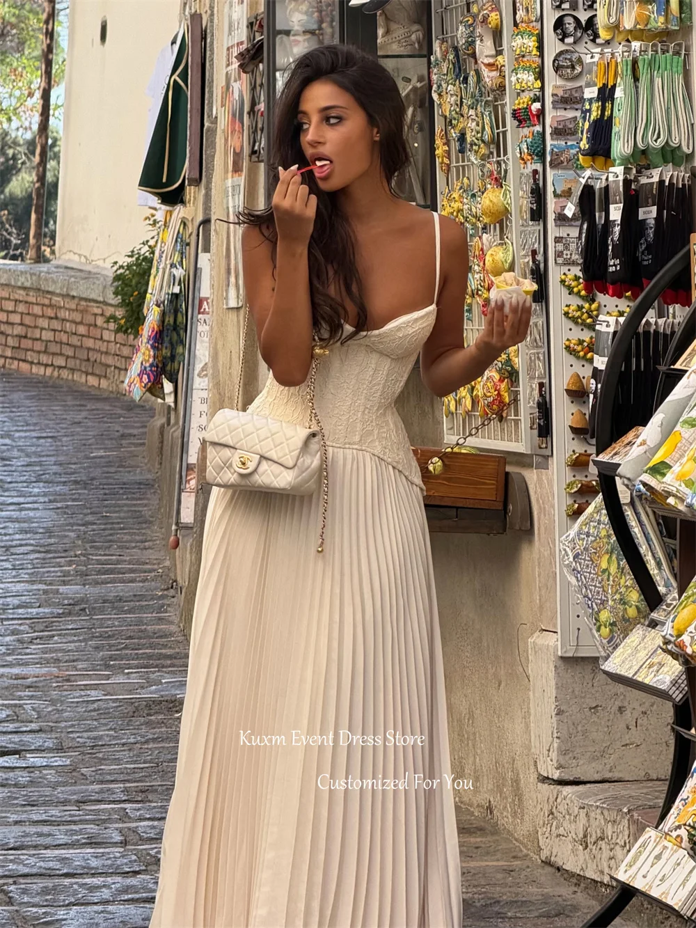 Фото Свадебное платье Kuxm Sweetheart А-силуэта с тонкими бретелями, шифоновое, с кружевными аппликациями, длиной до пола, на заказ. №2