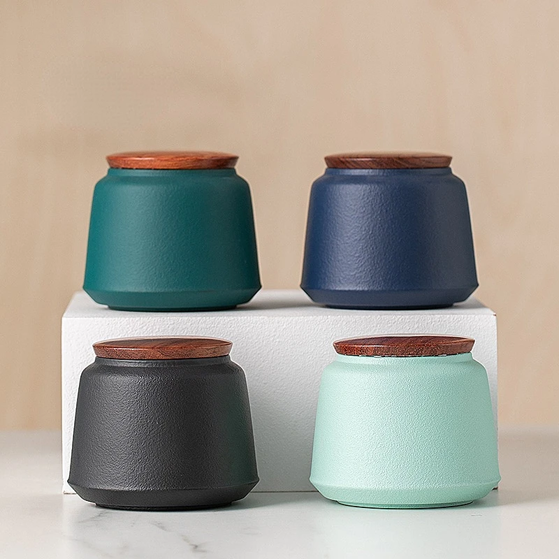

Creative Stoneware Sealed Tea Jar with Wooden Lid 200ml Portable Storage Jar Travel Box Kitchen Food Container Home Decoration