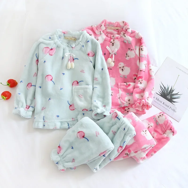 Детский фланелевой комплект на флисовой подкладке осенне-зимний утепленный