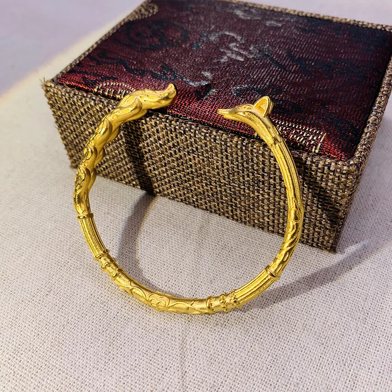 

2022 Korean Fashion Thin fox shape Gold Bracelets for women Gold Wrap Chain luxury Bracelet party Wedding Jewelry Holiday gifts