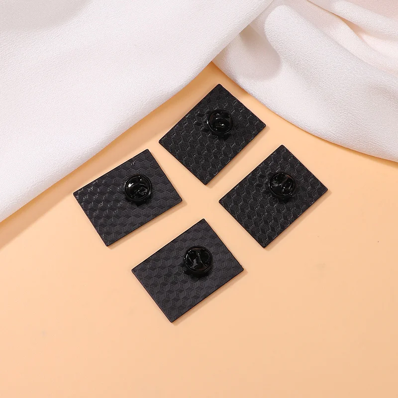 Синистер Скелет Воин Тема Шпильки Красочный Череп Эмалированные Броши Дешевые