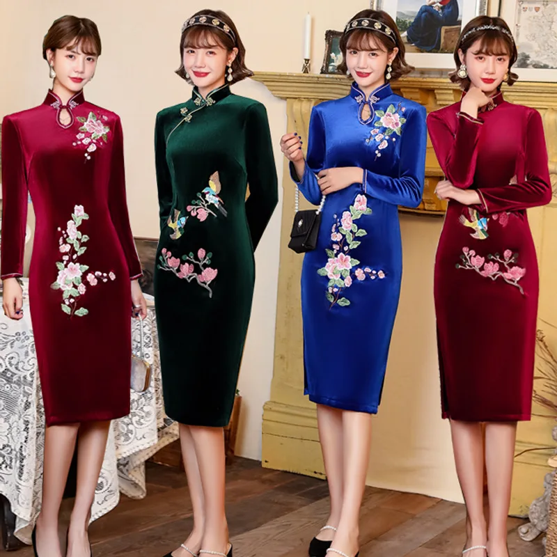 

2022 Chinese Traditional Midi Velvet Qipao Dress Women Thick Velour Vintage Cheongsam 3/4 Sleeves Embroidery Evening Party Gown