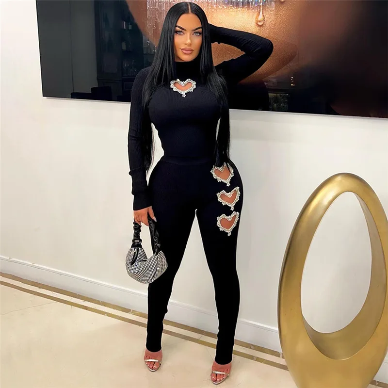 Рисунок 5 - Женский комплект из топа и брюк-карандаша